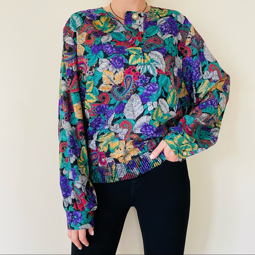 Vintage cape cod made in USA paisley floral blouse long Sleeve